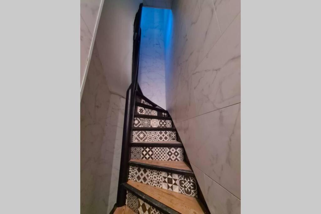 Le Cocon Valenciennois - Hypercentre - Netflix - Toutes Chaines Tv - Vieux Valenciennes Apartment Екстериор снимка